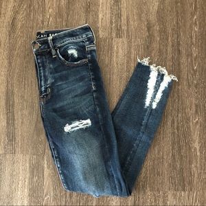 AE distressed super high rise jegging